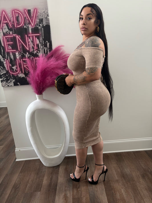 Classy Girl Midi Dress